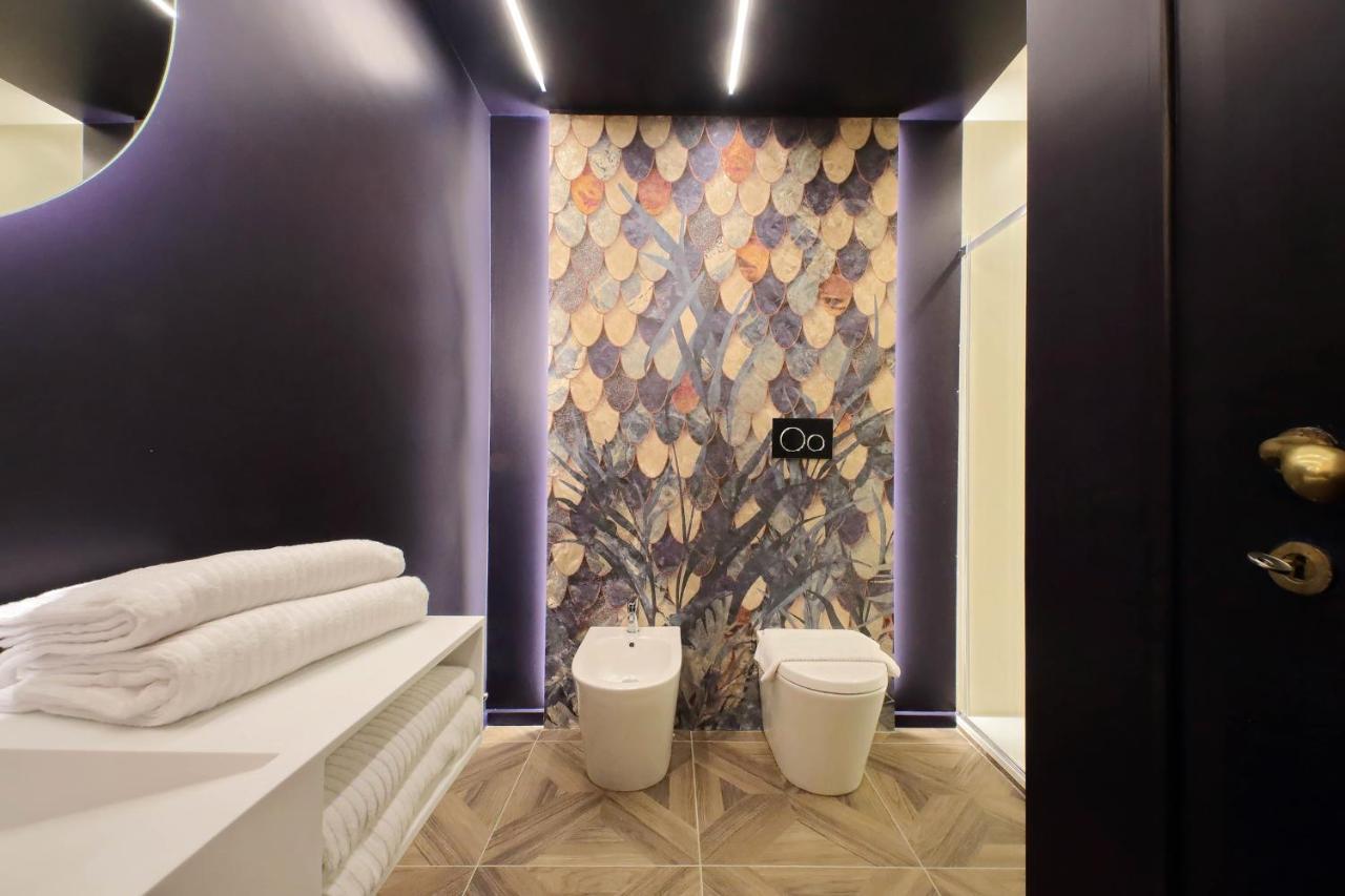 Ych-Butterfly Flat Close Trevi Fountain Ρώμη Εξωτερικό φωτογραφία