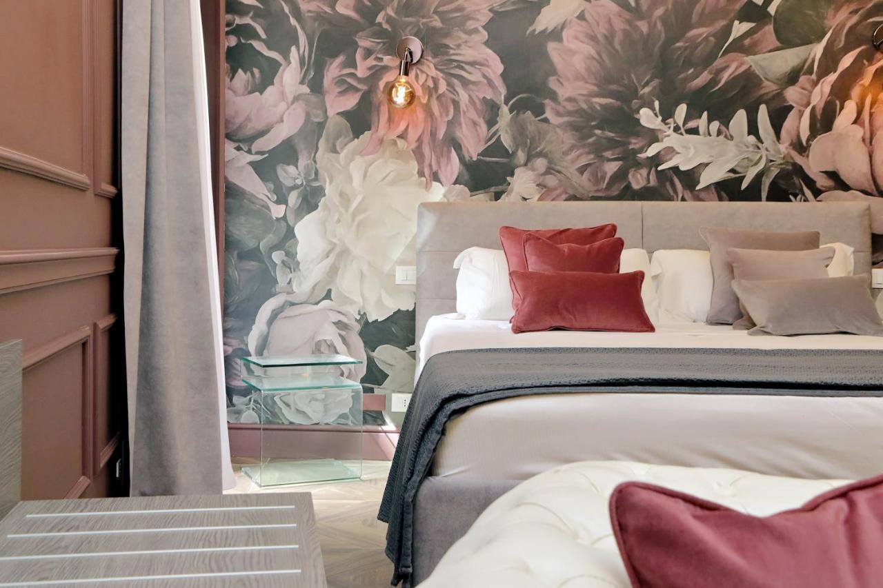 Ych-Butterfly Flat Close Trevi Fountain Ρώμη Εξωτερικό φωτογραφία